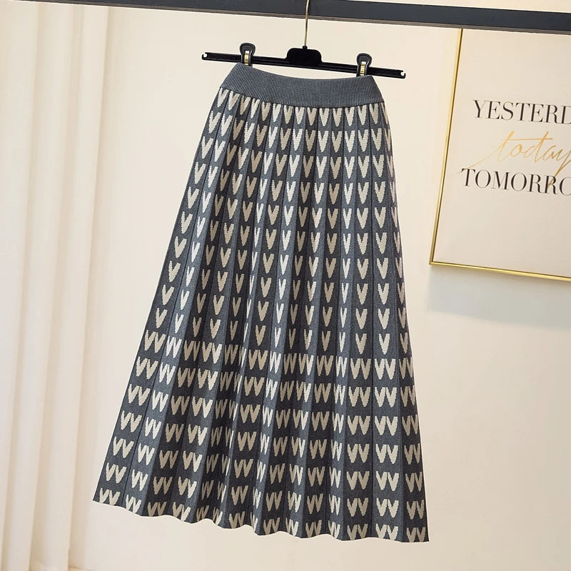 Lettera™ Jacquard Knit Midi Skirt