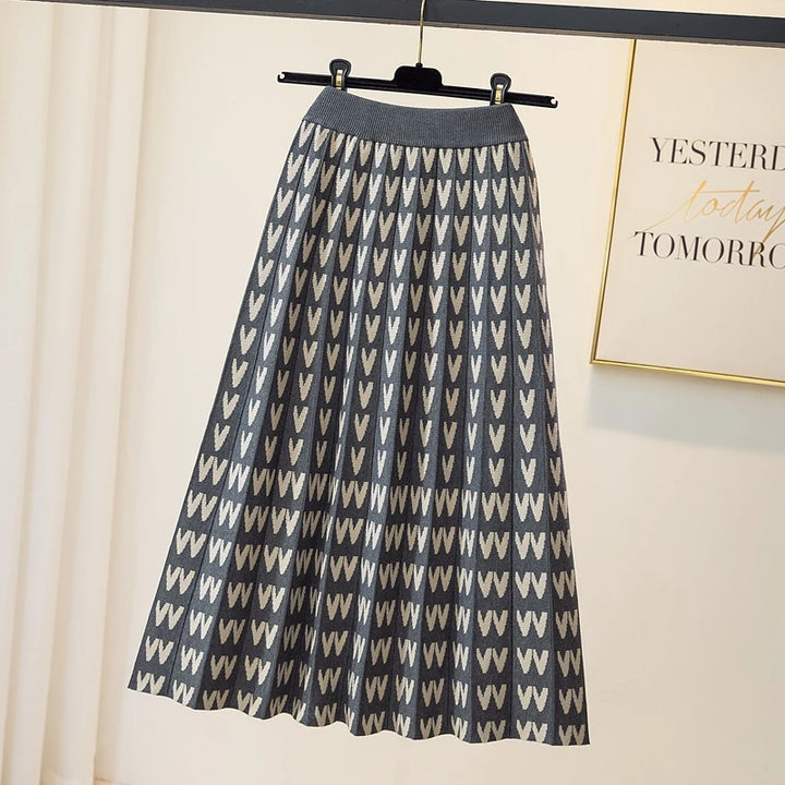 Lettera™ Jacquard Knit Midi Skirt