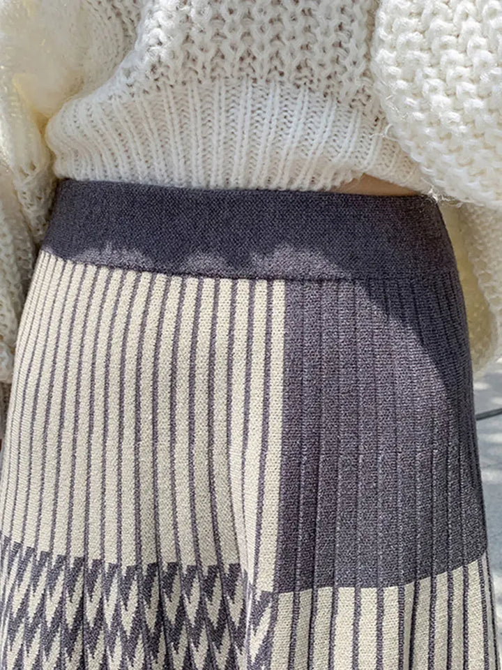 Geovia™ Geometric Ruffle Knit Skirt