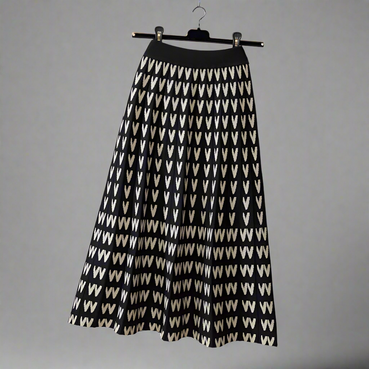 Lettera™ Jacquard Knit Midi Skirt