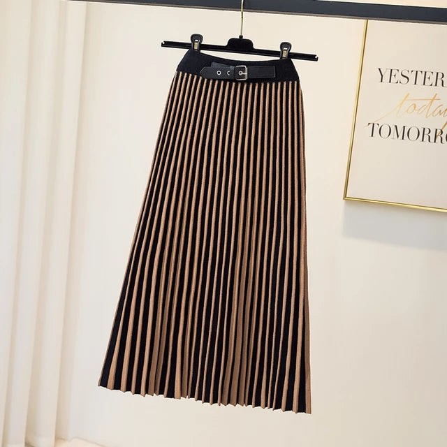 Serenya™ Striped Knitted Midi Skirt