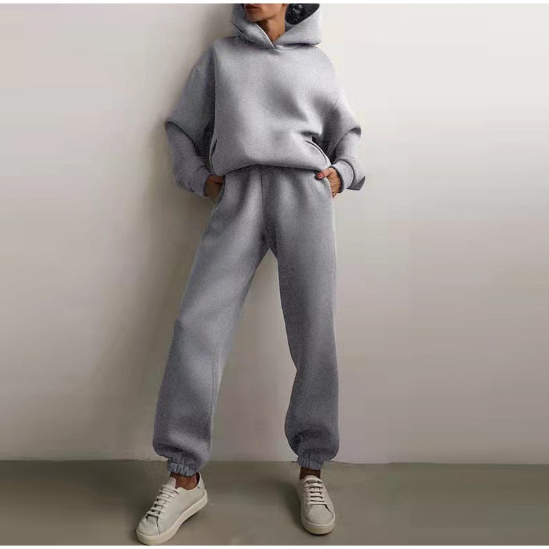 Liora™ Women’s Fleece Tracksuit Set