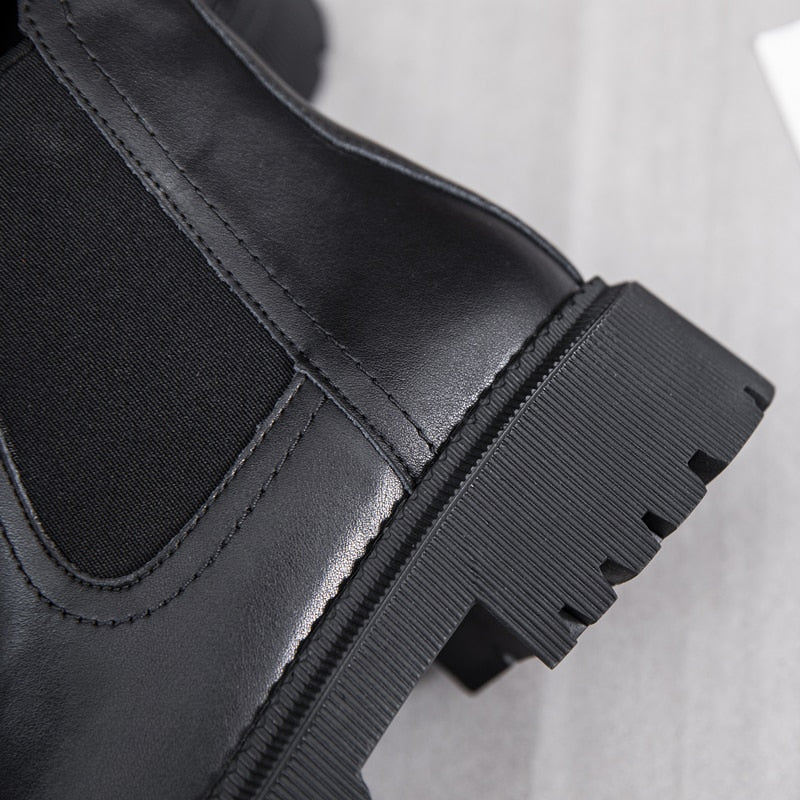 Aveline™ Leather Chelsea Boots